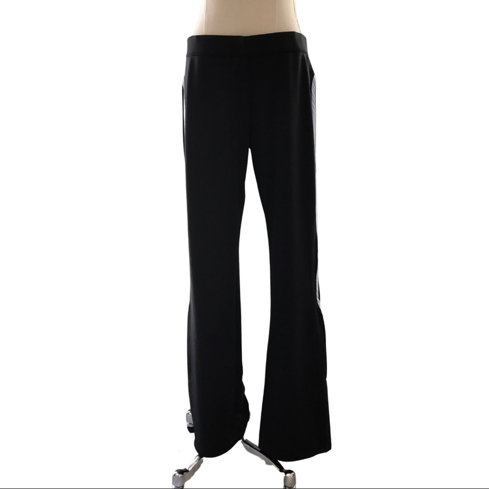 🌺NEW NIKE TRACK/WORKOUT PANTS WITH BLUE STRIPE-MED